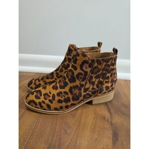 Excellent A Rider Girl Cassie Suede Booties 7.5 Leopard Camel Ankle Boots